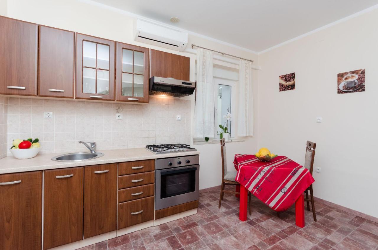 Apartment Aleksandra Rijeka Exterior foto